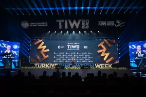 İSTANBUL (AA) – Gençlik ve Spor Bakanı Osman Aşkın Bak,