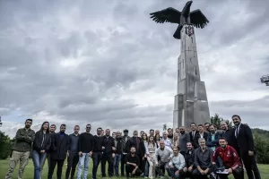 İSTANBUL (AA) – Beşiktaş'ın yeni teknik direktörü Rıza Çalımbay, siyah-beyazlı