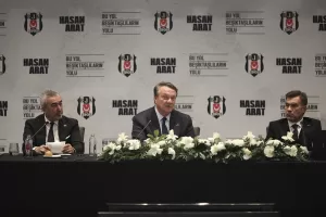 İSTANBUL (AA) – Beşiktaş Kulübü başkan adaylarından Hasan Arat, yönetim