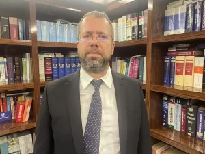 BURSA (AA) – Bursa'da genel anesteziyle dişi çekildikten sonra fenalaşan