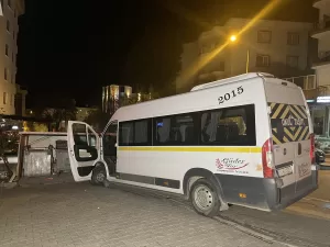 BURSA (AA) – Bursa'da polisten kaçan şüpheli Balıkesir'den çaldığı servis