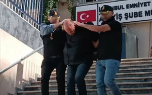 İSTANBUL (AA) – Büyükçekmece'de bir kişiyi öldürüp cesedini yatak odasındaki