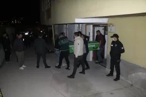 - Olayla ilgili aralarında kadının eşinin de bulunduğu 4 kişi