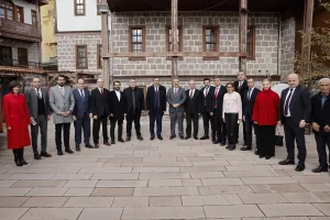 ANKARA (AA) – Cumhurbaşkanı Yardımcısı Cevdet Yılmaz, 2024'te uygulanacak asgari