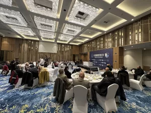 - "Maalesef geriden hakem yetişmediği için daha tecrübesiz ve deneyimsiz