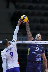 - Halkbank: 3 - Arkas Spor: 1 