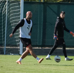 MERSİN (AA) – Atakaş Hatayspor, Trendyol Süper Lig'in 13. haftasında