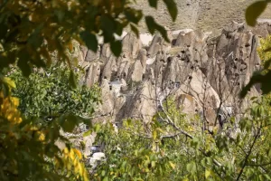 TEBRİZ (AA) – HAYDAR ŞAHİN – İran’da “küçük Kapadokya” olarak