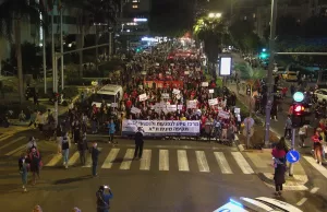 TEL AVİV (AA) – İsrailliler, Hamas'ın elindeki esirlerin serbest bırakılması