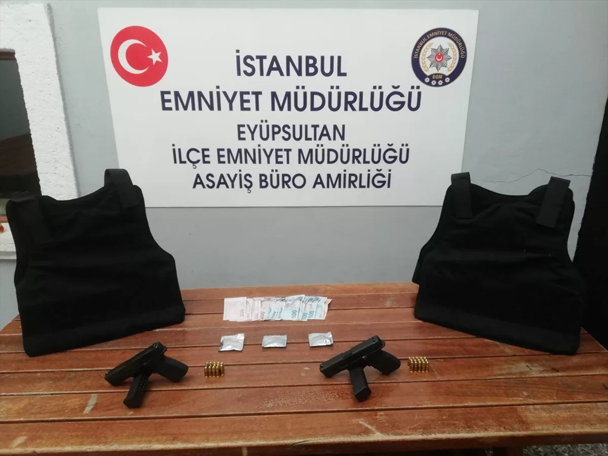 İstanbul'da uyuşturucu operasyonunda 4 şüpheli tutuklandı