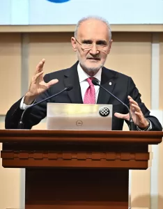 İSTANBUL (AA) – İstanbul Ticaret Odası (İTO) Başkanı Şekib Avdagiç,