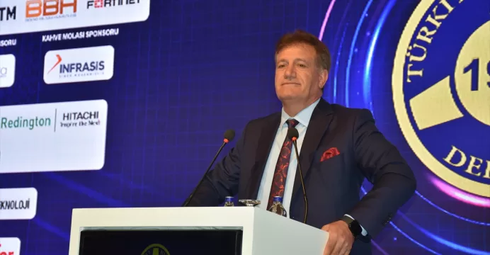 Türkiye'deki bilişim ve dijital dönüşüm Antalya'da masaya yatırılıyor
