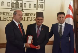 - "(İsrail'in Gazze'ye saldırıları) Kıbrıs'ta da maalesef bundan 60 yıl