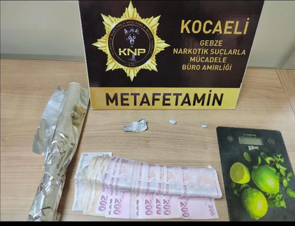 Kocaeli'de uyuşturucu operasyonlarında yakalanan 2 şüpheli tutuklandı
