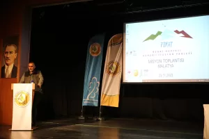 MALATYA (AA) – Malatya'da 6 Şubat'ta meydana gelen depremlerin yol