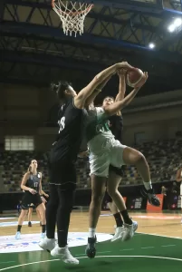 - Mehmet Kavan Yapı İzmit Belediyespor: 69 - Beşiktaş: 60