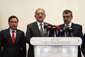 - "Hem ilin genel anlamda eğitim öğretim süreçleriyle ilgili alınması