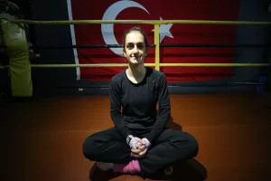 BURSA (AA) – MUSTAFA BİKEÇ – Milli kick boksçu Berfin