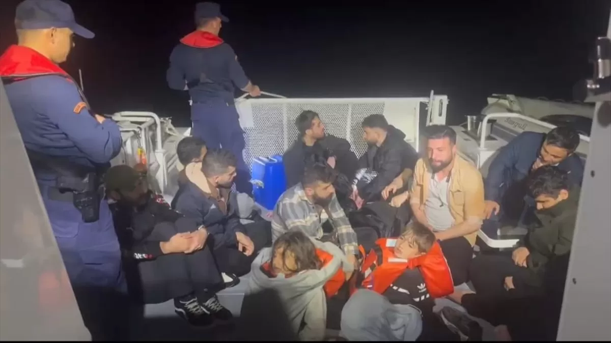 Muğla açıklarında 57 düzensiz göçmen kurtarıldı, 45 göçmen yakalandı