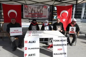 MUŞ (AA) – Muş'ta çocuklarının terör örgütü PKK tarafından dağa