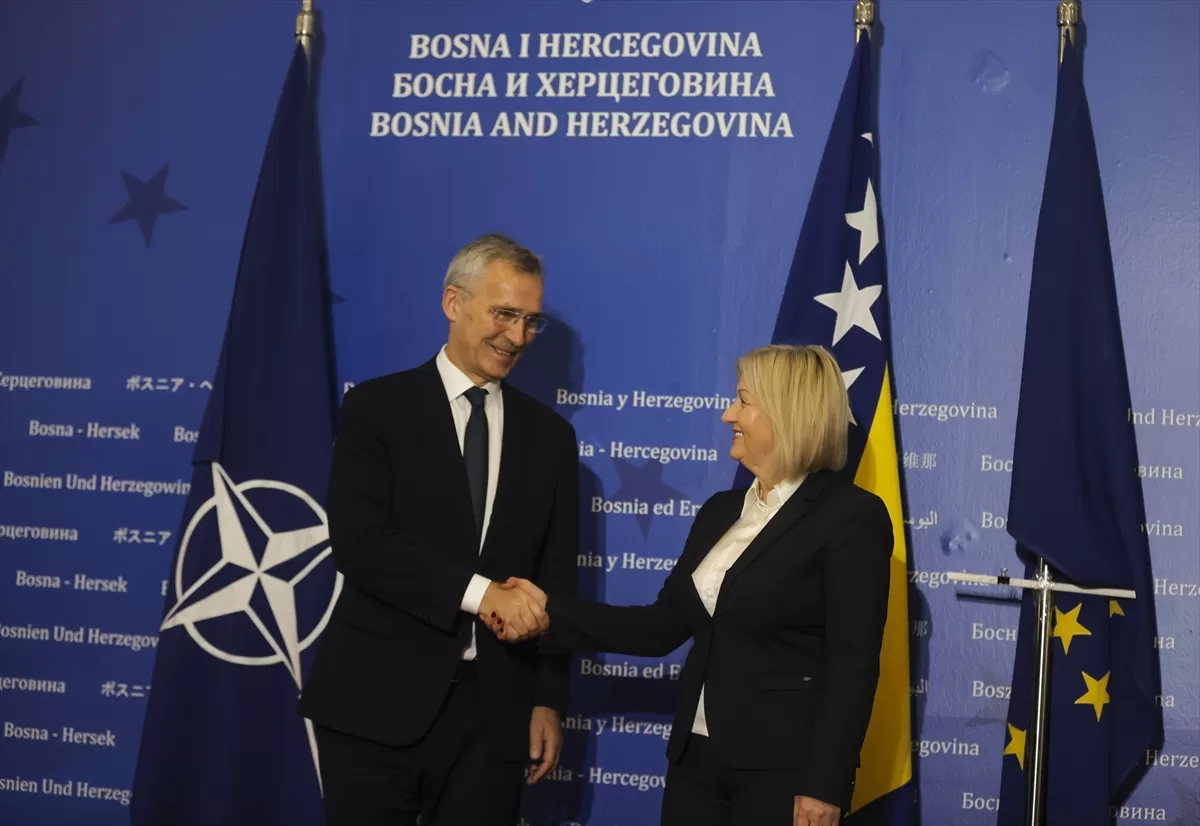 NATO Genel Sekreteri Stoltenberg, Bosna Hersek'teki ayrılıkçı söylemlerden endişeli