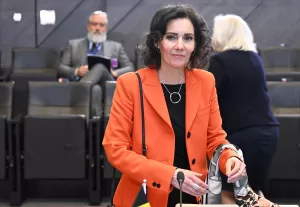 BRÜKSEL (AA) – NATO üyesi ülkelerin dışişleri bakanları, Ukrayna, Batı