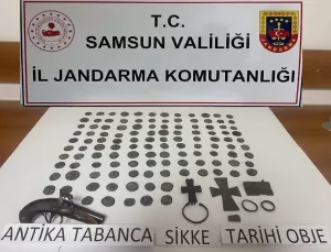 SAMSUN (AA) – Samsun'da tarihi eser operasyonunda 120 sikke ele