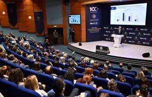 ANKARA (AA) – Ticaret Bakanı Ömer Bolat, ekimde ihracatın geçen