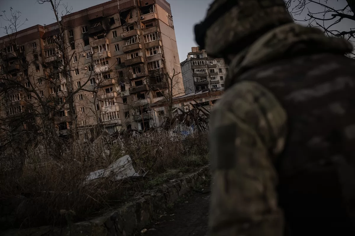 Ukrayna'daki savaşta “tank düellosunun” yaşandığı Vugledar, Rus hava saldırısı altında