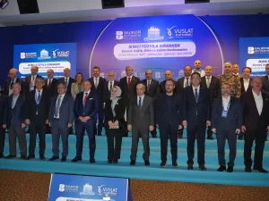 BALIKESİR (AA) – Uluslararası Vuslat Platformu'nca düzenlenen "İkinci Yüzyıla Girerken