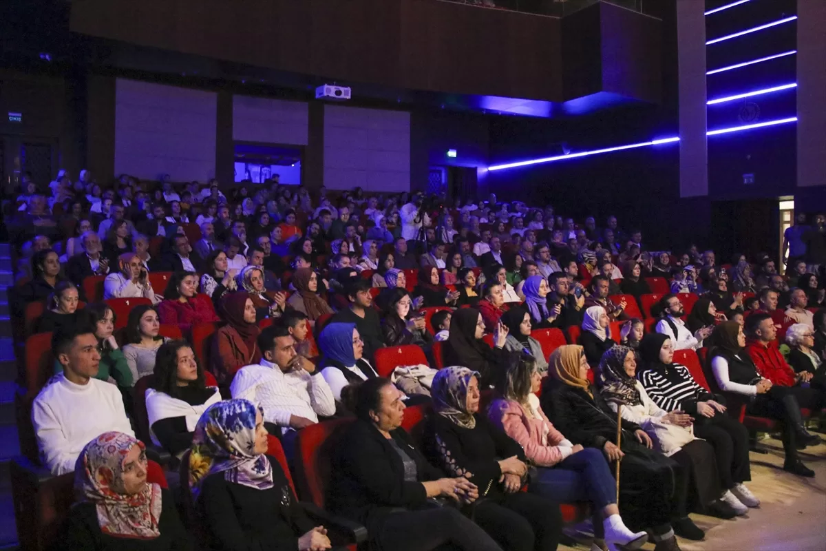 Uşak'ta “Necip Fazıl Kısakürek'i Anma Gecesi” düzenlendi