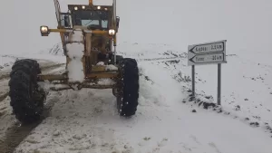 VAN-HAKKARİ (AA) – Van'da sabah saatlerinde etkili olan yağmur, Başkale