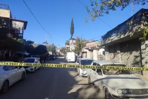 ADANA (AA) – Adana'nın Kozan ilçesinde, üzerinde patlayıcı olduğunu iddia