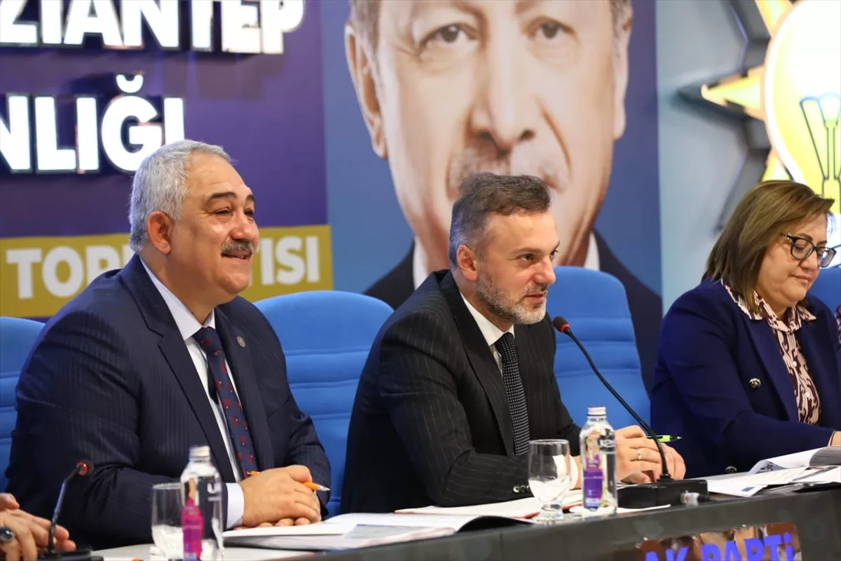 AK Parti Genel Başkan Yardımcısı Kandemir, Gaziantep'te istişare toplantısına katıldı