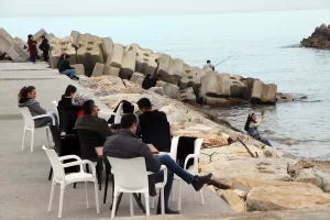 DÜZCE (AA) – Düzce'nin turizm ilçesi Akçakoca'da, hafta sonunda sahil