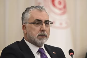 - İşçi, işveren ve hükümet temsilcilerinden oluşan Komisyon, 2024'te geçerli