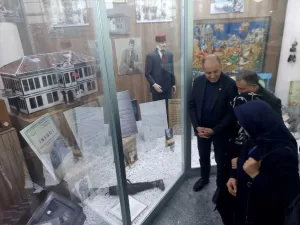 BURSA (AA) – Balkan Savaşları'nda bir bacağını kaybeden gazinin kullandığı