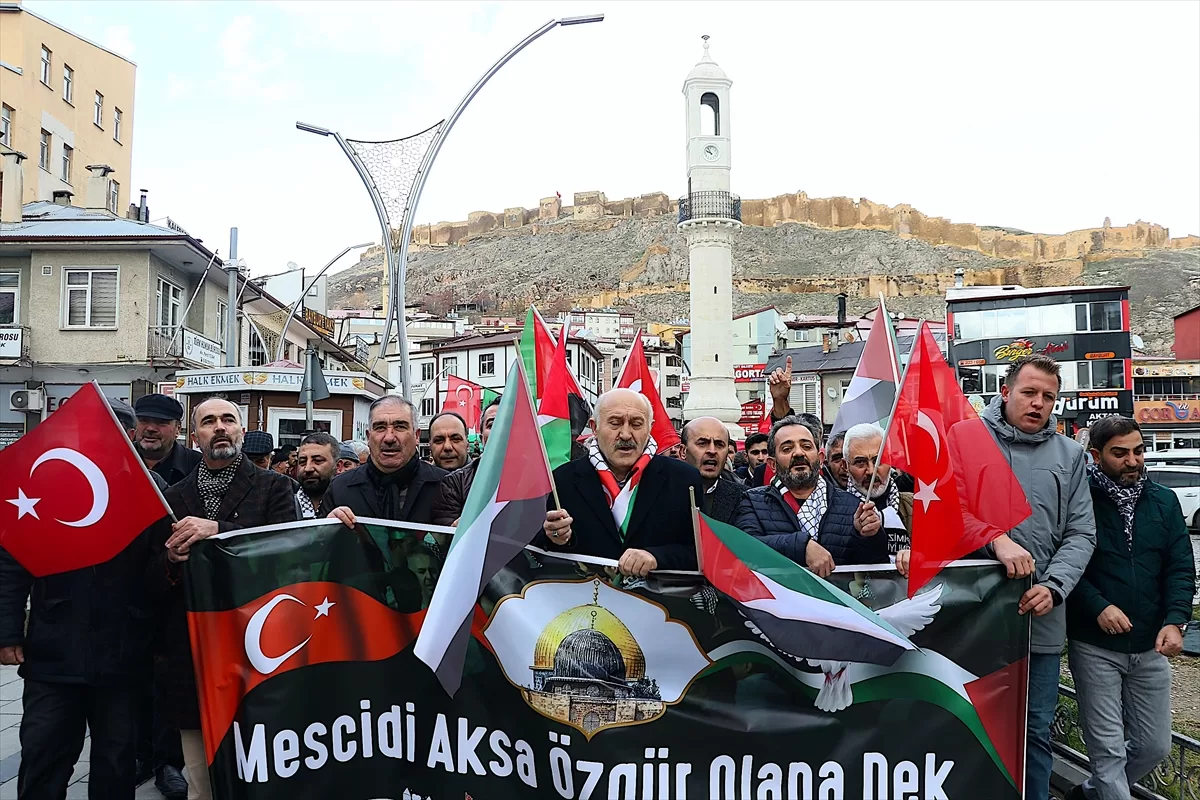 Artvin, Bayburt ve Giresun'da İsrail'in Gazze'ye yönelik saldırıları protesto edildi