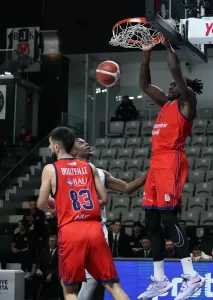 - Beşiktaş Emlajket: 95 - Bahçeşehir Koleji: 94