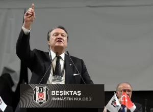 İSTANBUL (AA) – Beşiktaş Kulübü Başkan Adayı Hasan Arat, olağanüstü