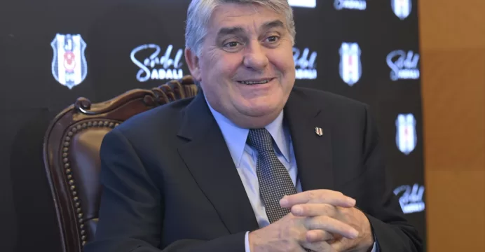 Beşiktaş Kulübünün başkan adaylarından Serdal Adalı, projelerine güveniyor