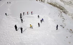 BİTLİS (AA) – Bitlis'te tekerlekli kayak takımı sporcuları, son yağışlarla