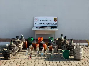 BURSA (AA) – Bursa'nın İnegöl ilçesinde düzenlenen sahte içki operasyonunda