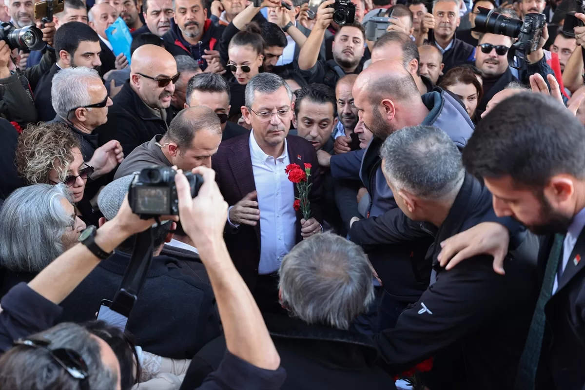 CHP Genel Başkanı Özel, Antalya'ya geldi:
