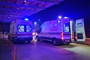 ÇORUM (AA) – Çorum'un İskilip ilçesinde, oğlunu bıçakla yaralayan şüpheli