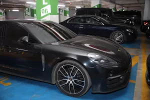 - Sayıları 16'yı bulan ve aralarında Ferrari, Porsche, Mercedes ve