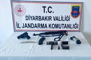 DİYARBAKIR (AA) – Diyarbakır'ın Bismil ilçesinde düzenlenen operasyonda, uzun namlulu