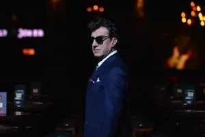 İSTANBUL (AA) – Müzisyen aynı zamanda Ayna grubunun solisti Erhan