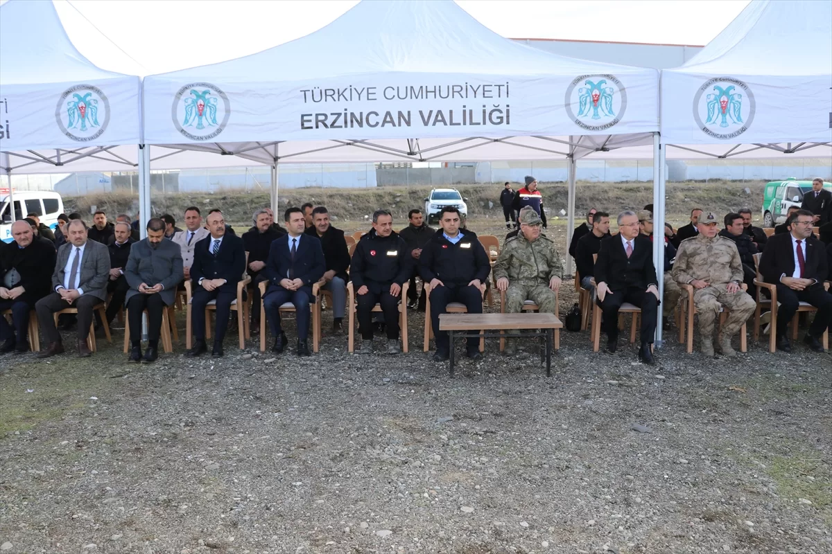 Erzincan'da 1939'daki felaketin 84'üncü yılında deprem tatbikatı