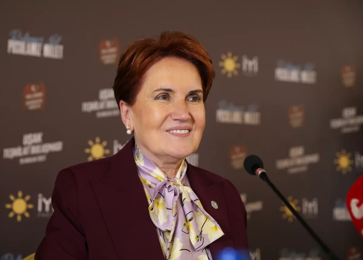 İYİ Parti Genel Başkanı Akşener, Uşak'ta partililerle buluştu: